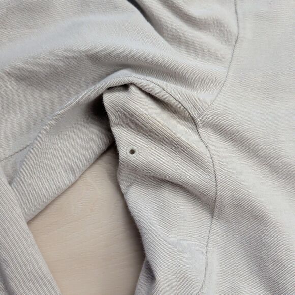 lululemon athletica Light Gray Casual Button Down Shirt - Picture 3 of 12